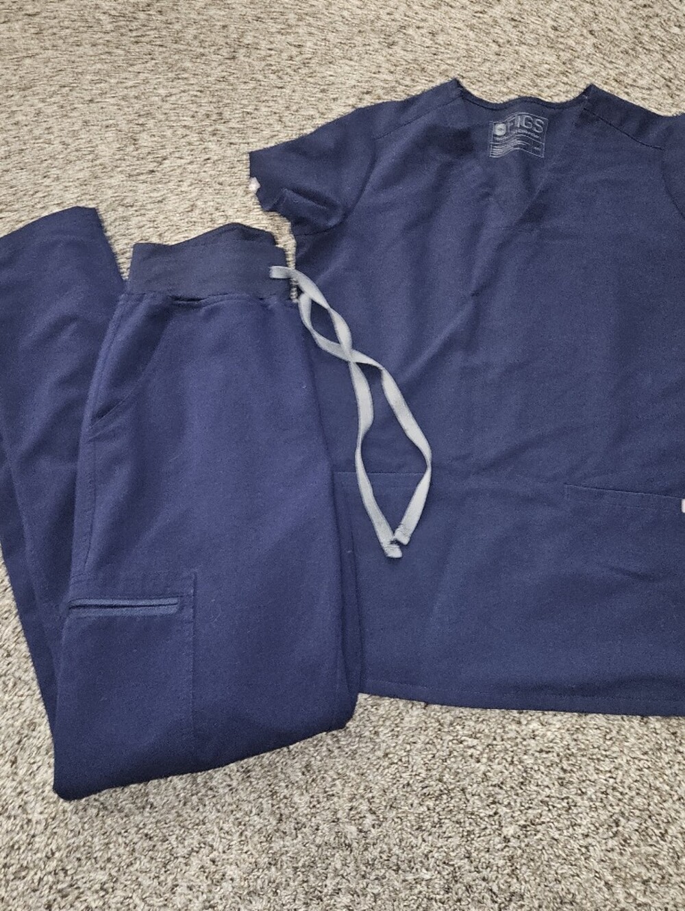 Navy Figs Scrub Set